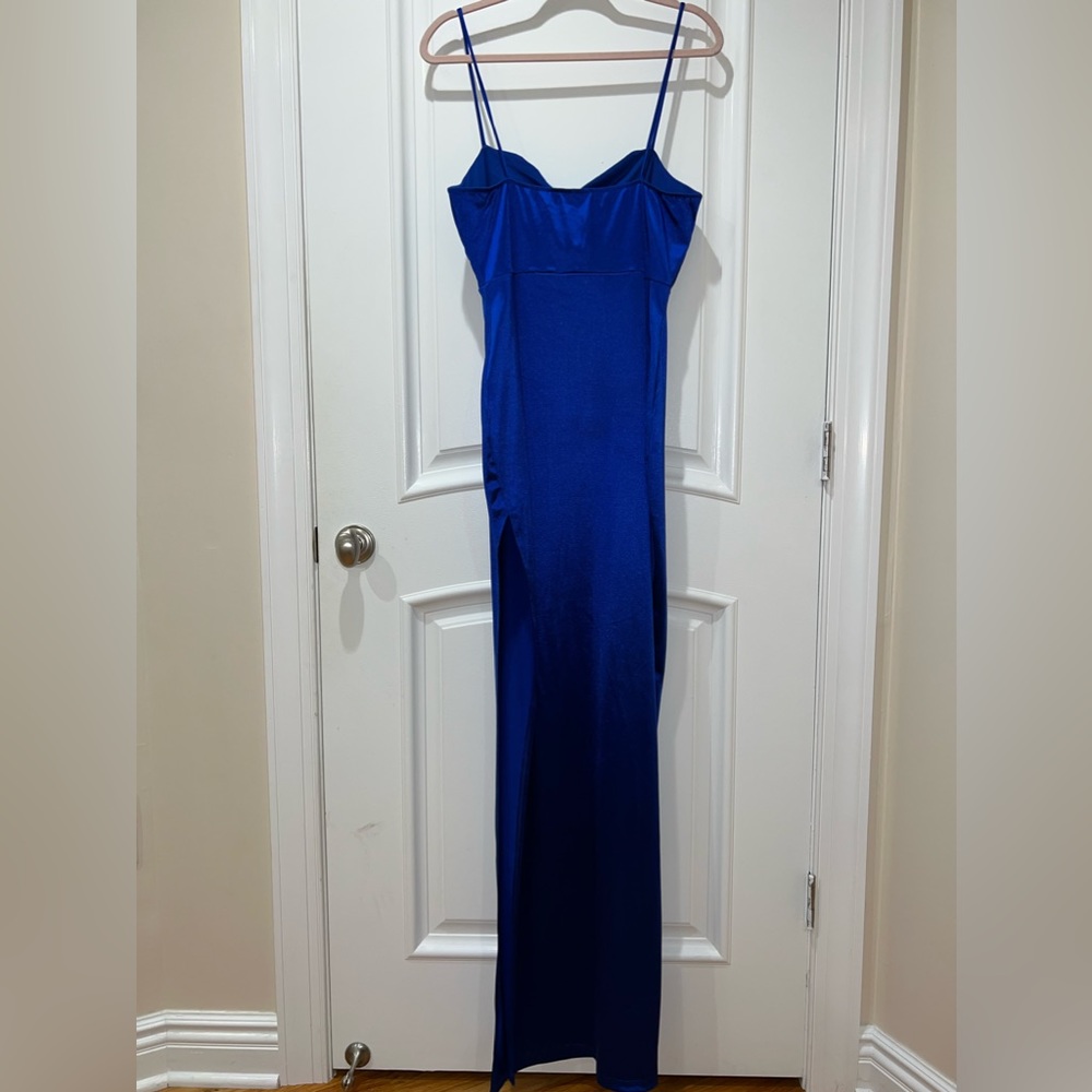 Prom Dress - Picture 4 of 11